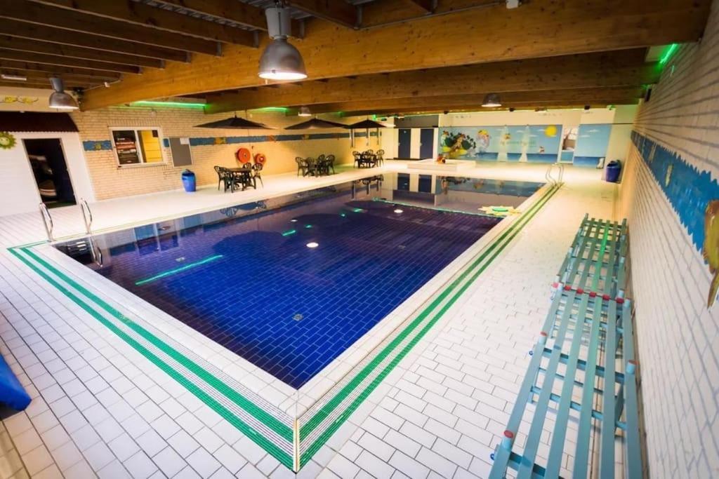 Vakantiehuis Aan Het Water -Incl Laadpaal- Ewijk Εξωτερικό φωτογραφία